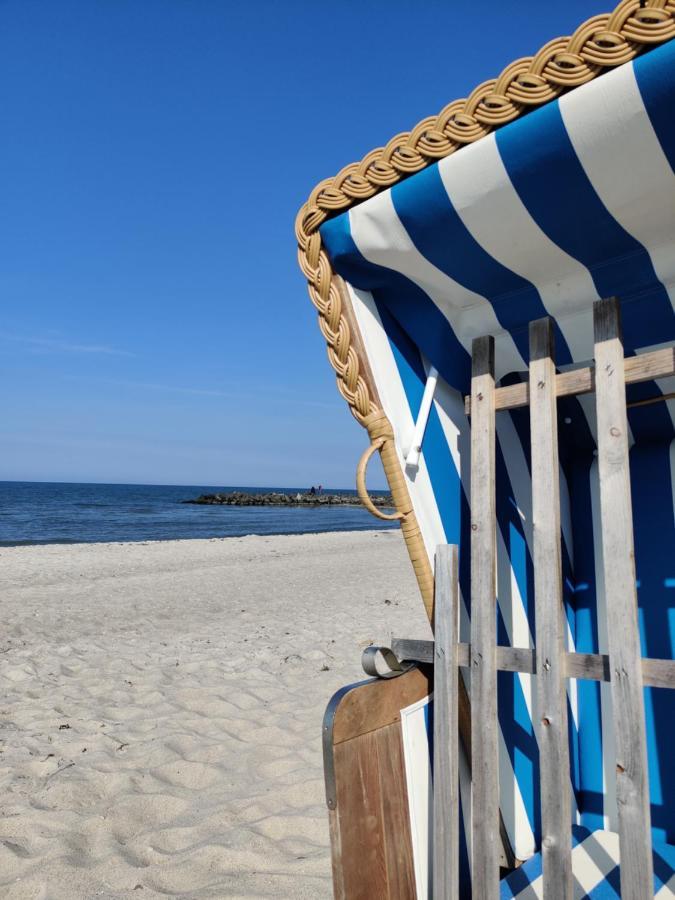 Beachhouse Mit Privater Sauna Und Kamin, 700M Zum Strand シェーンベルガー・シュトランド エクステリア 写真